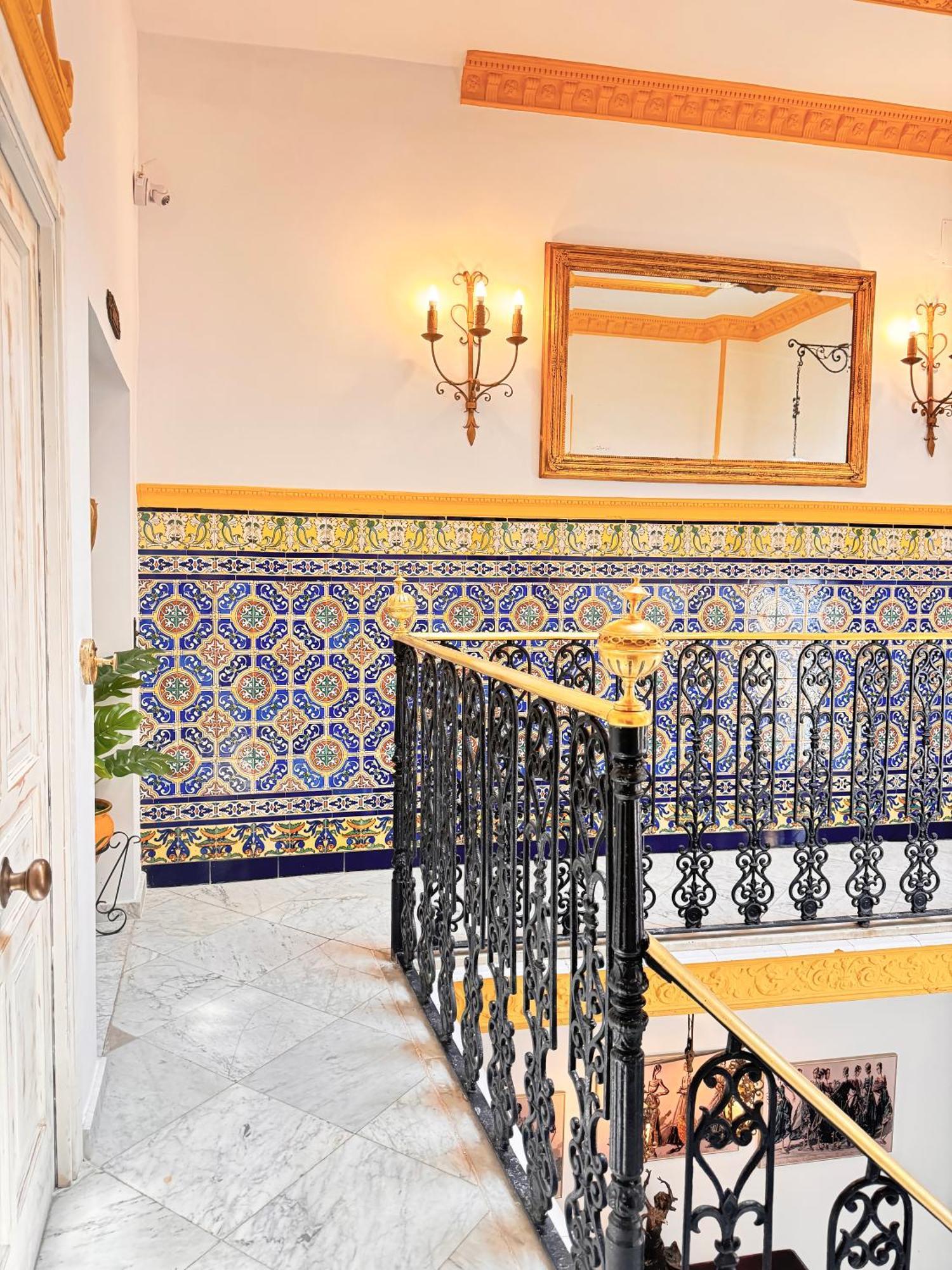 סביליה Palace House Hercules - Apartments מראה חיצוני תמונה