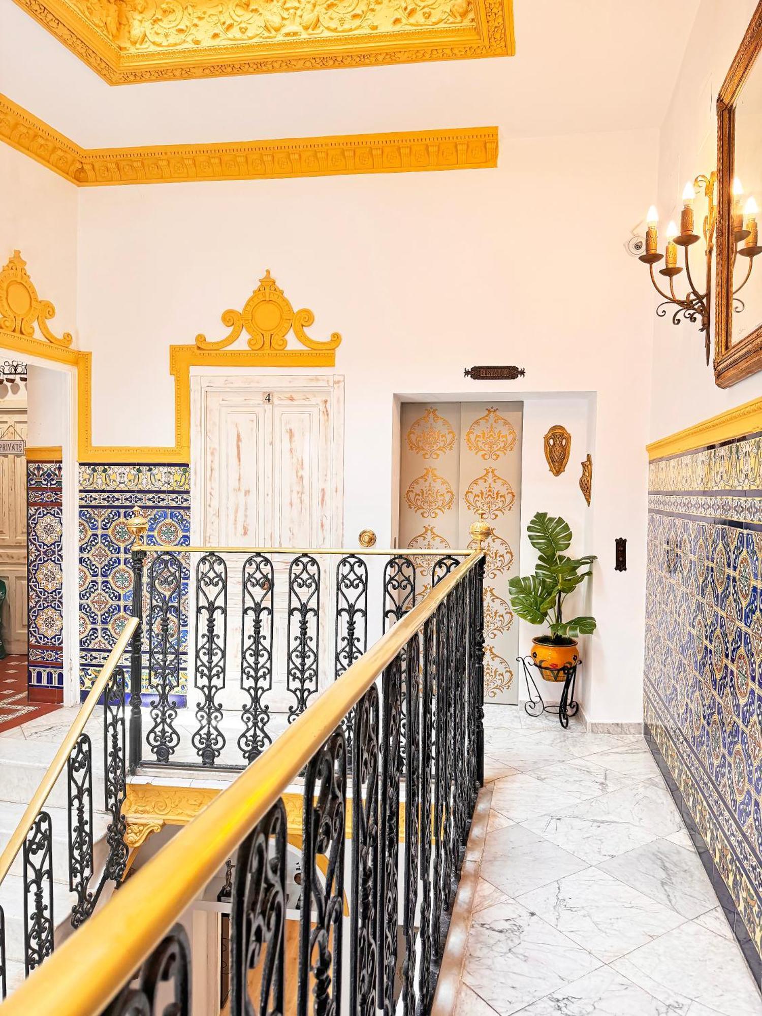 סביליה Palace House Hercules - Apartments מראה חיצוני תמונה